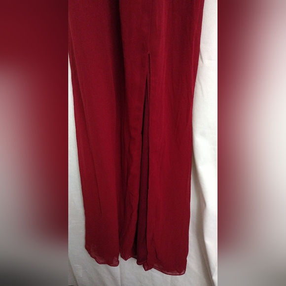 Size 8 Chiffon Burgundy Dress - Picture 4 of 8